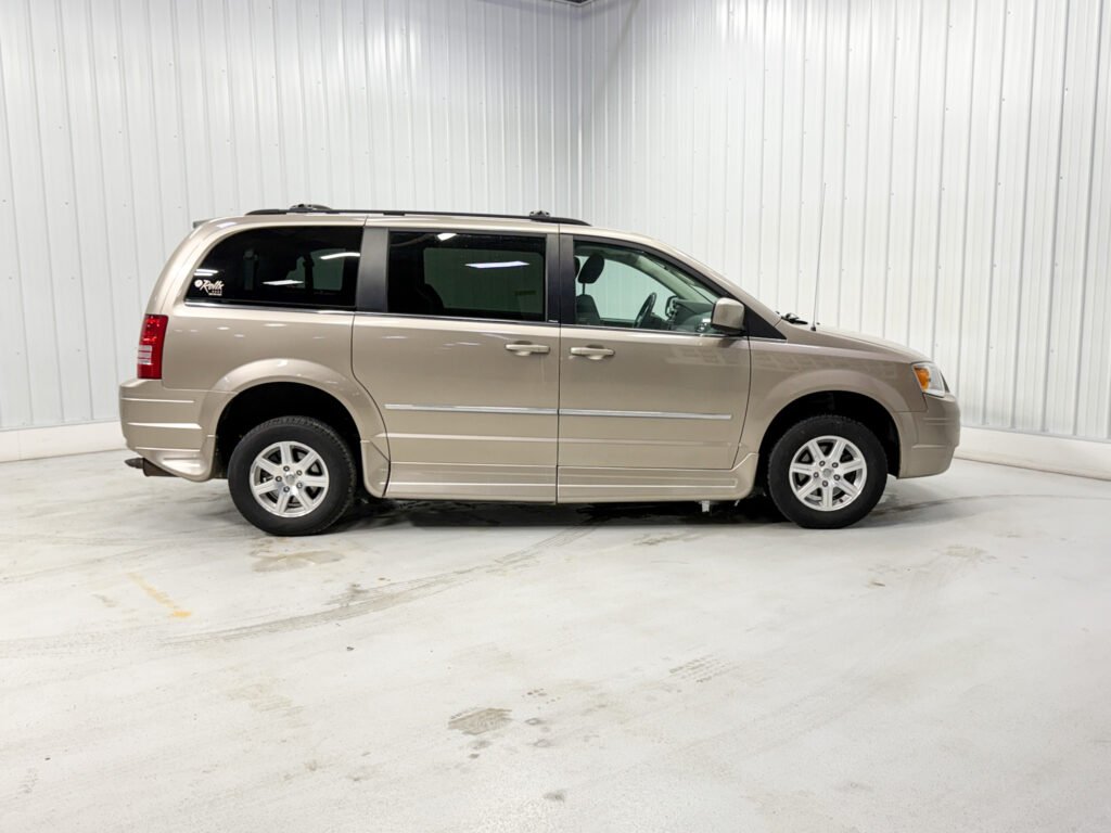 2009 Chrysler T&C TOURING K